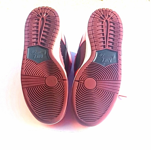 SOLD!Nike SB Zoom Air Shoes - Picture 5 of 8